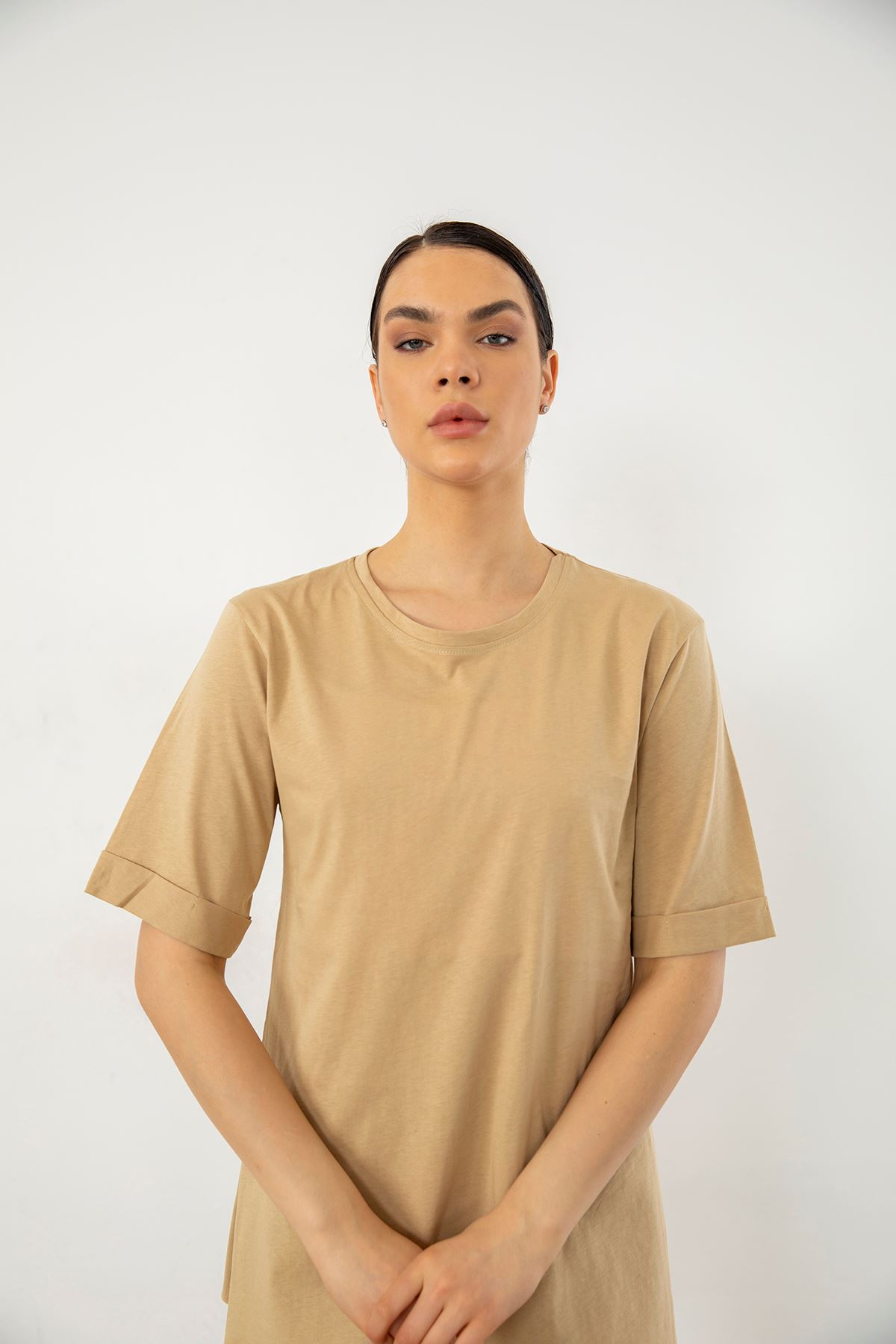 Bisiklet Yaka Salaş T-shirt-Bej