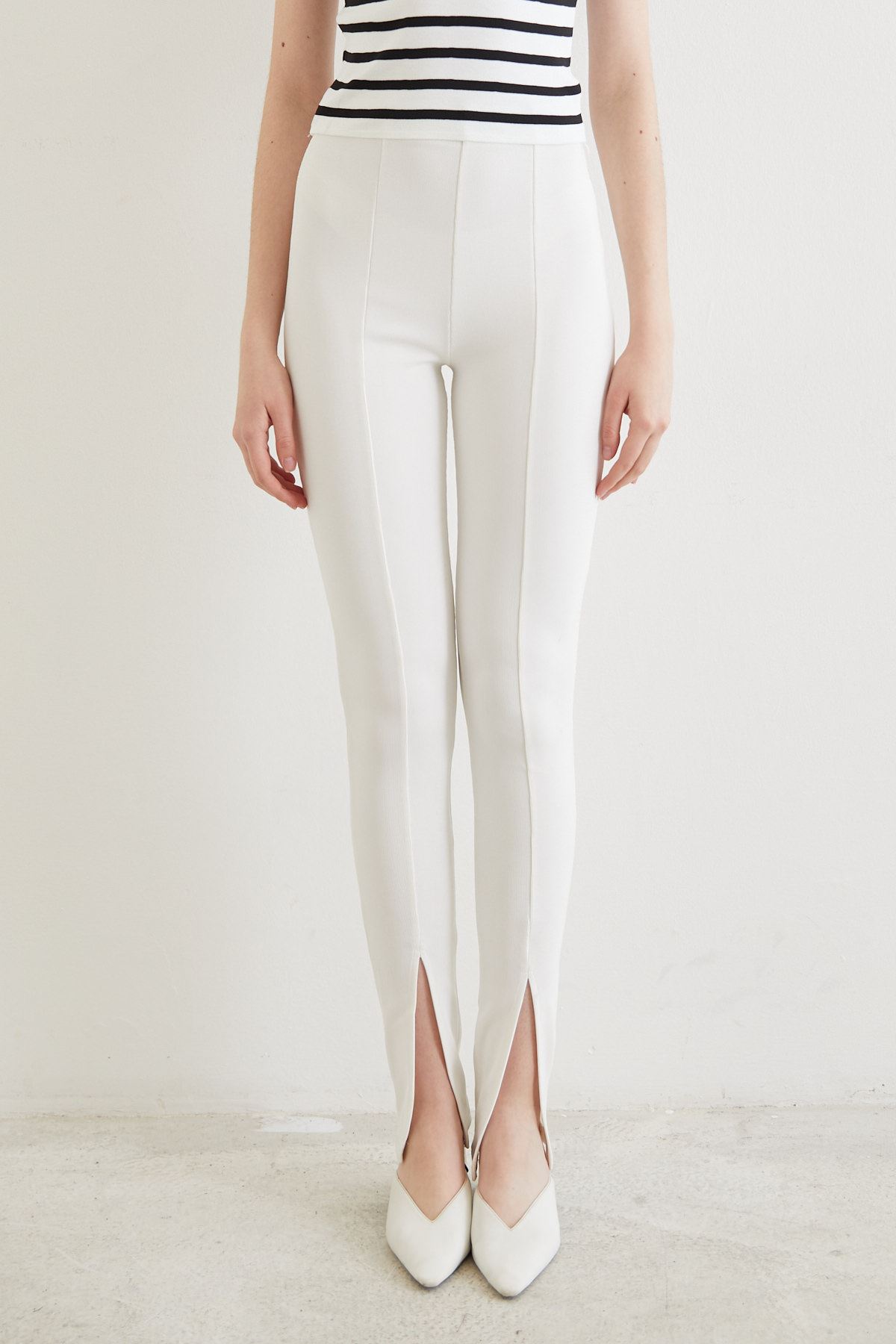 Yırtmaç Detay Pantolon-Beyaz