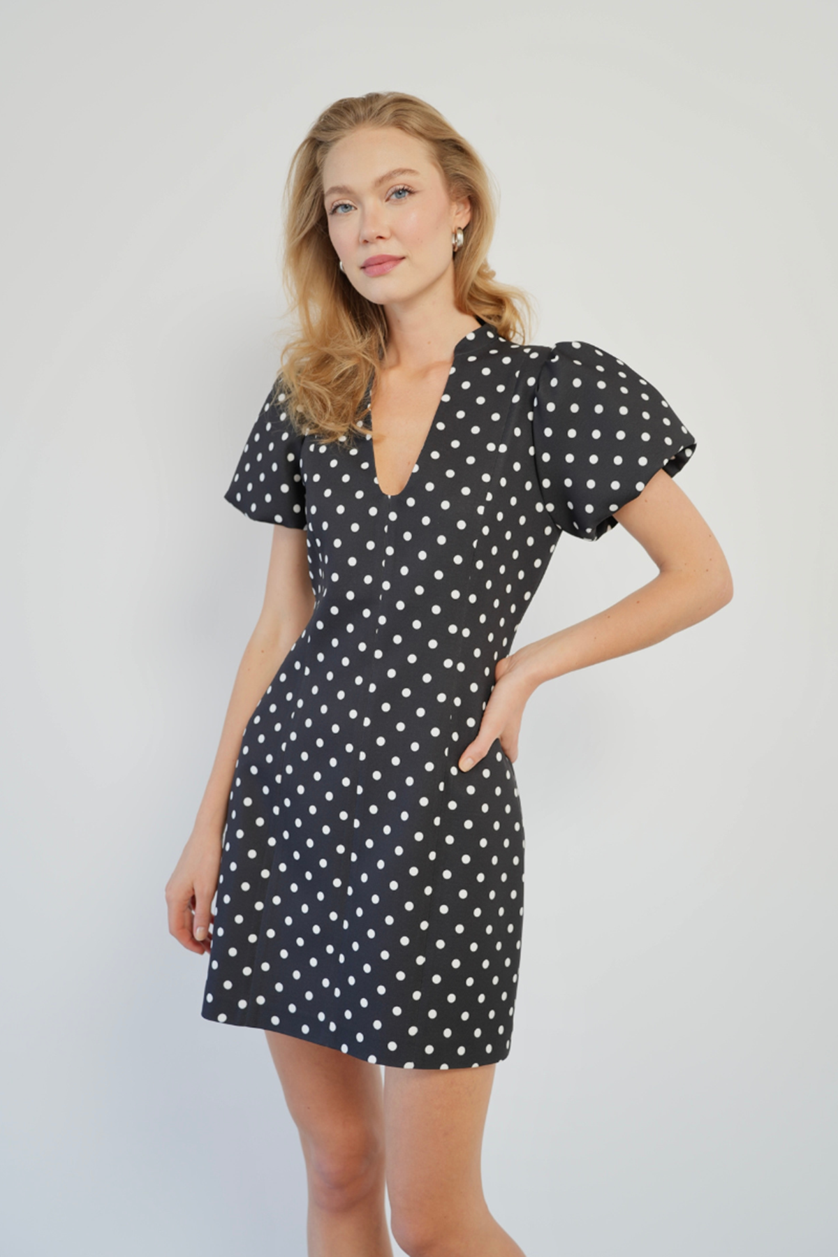 Puantiyeli Mini Elbise 