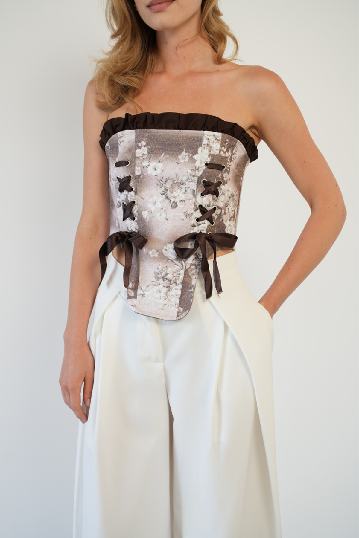 Bağlama Detaylı Crop Top