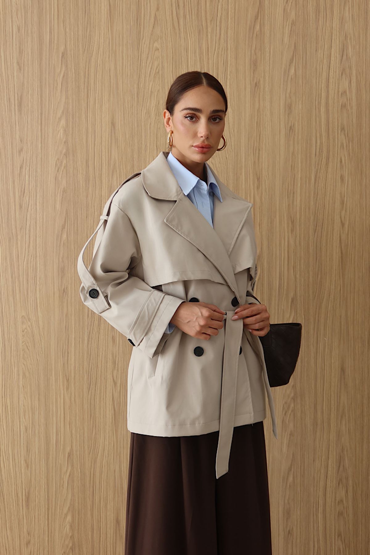 Kemerli Oversize Kısa Trençkot Bej