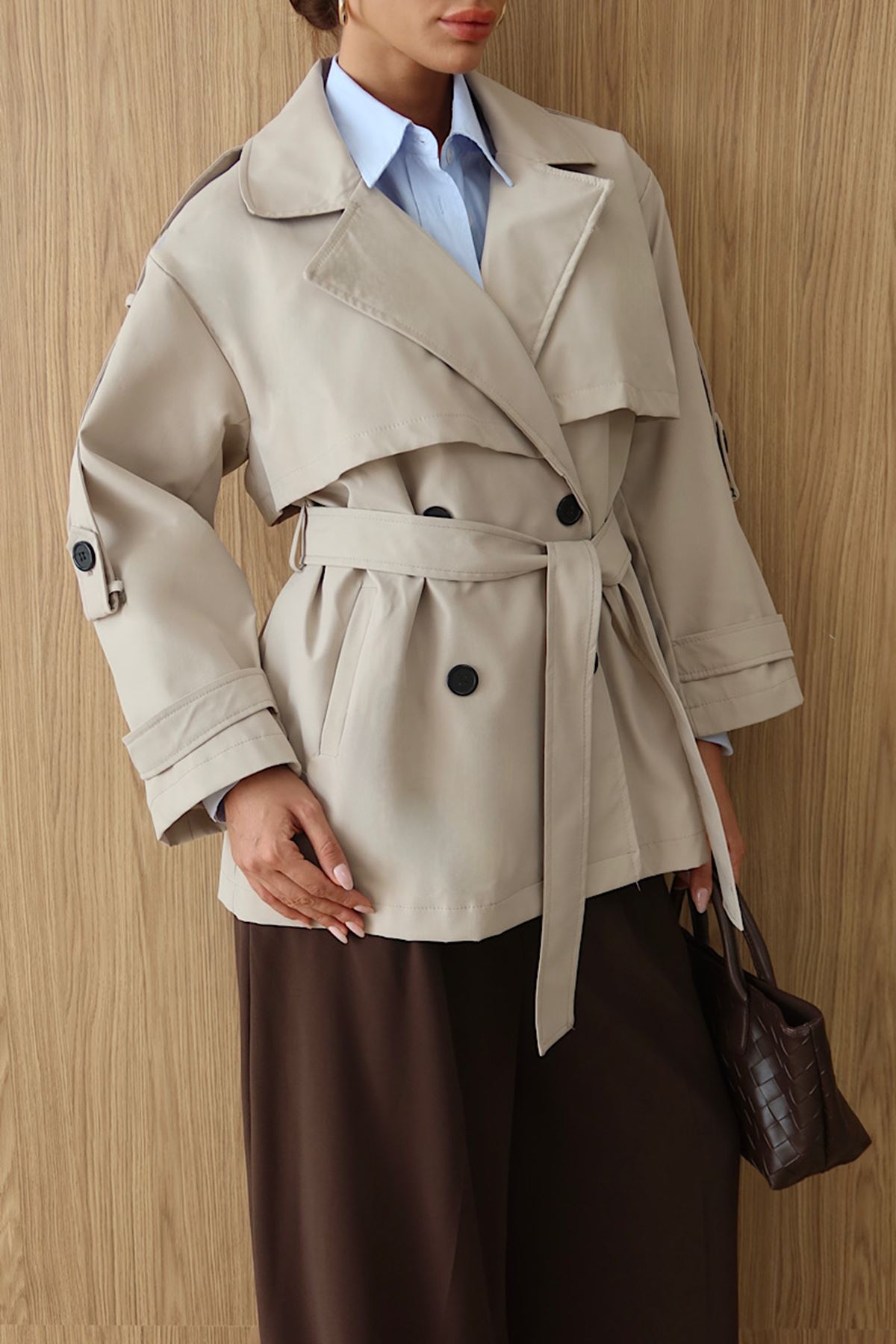 Kemerli Oversize Kısa Trençkot Bej