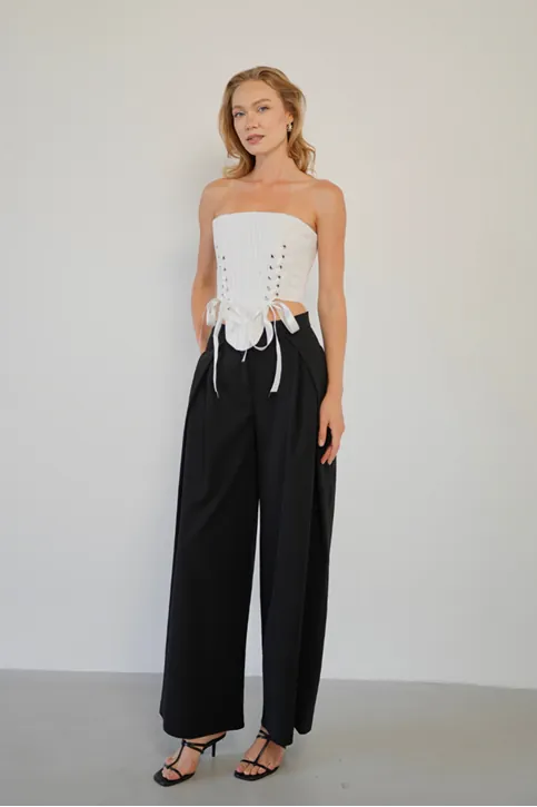 Bağlama Detaylı Straplez Crop Top - Korsaj Görünümlü Fiyonk Detaylı Şık Kadın Bluzu Beyaz