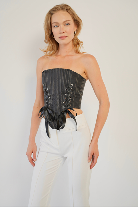 Bağlama Detaylı Crop Top 