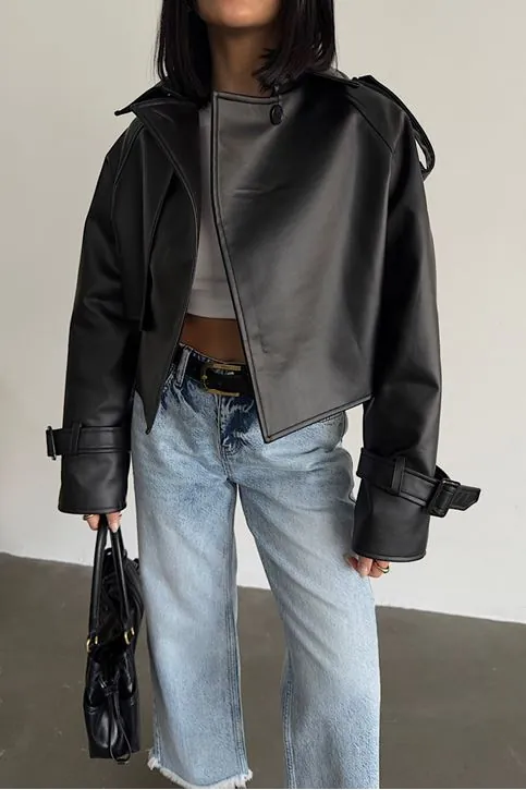 Premium Dik Yaka Kemer Tokalı Oversize Crop Suni Deri Kadın Ceket Siyah