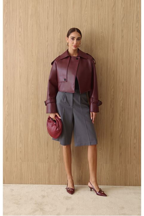 Premium Dik Yaka Kemer Tokalı Oversize Crop Suni Deri Kadın Ceket Bordo